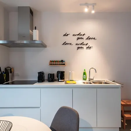 Salt & Pepper Apartment
